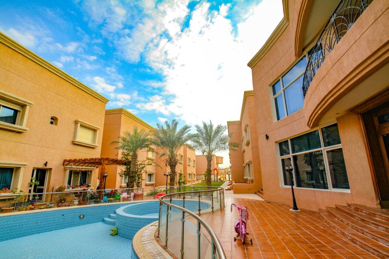 Al Fares Compound
