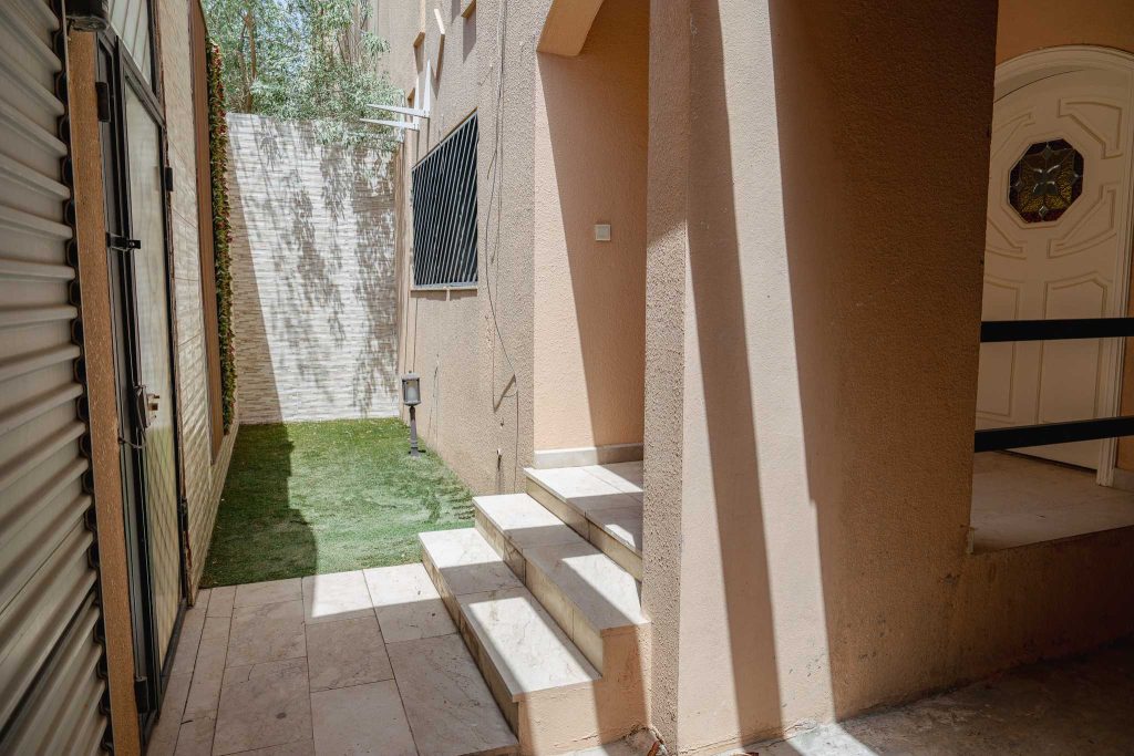Dream Home Compound